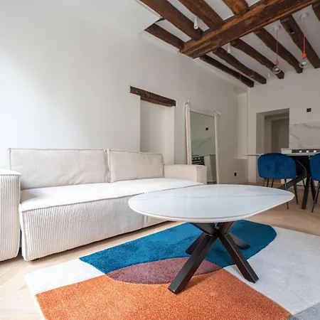 Stylish Flat Marais Appartamento Parigi